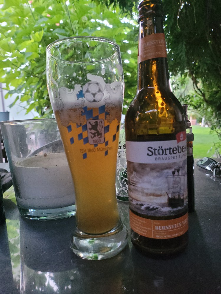 Störtebecker Bernstein-Weizen